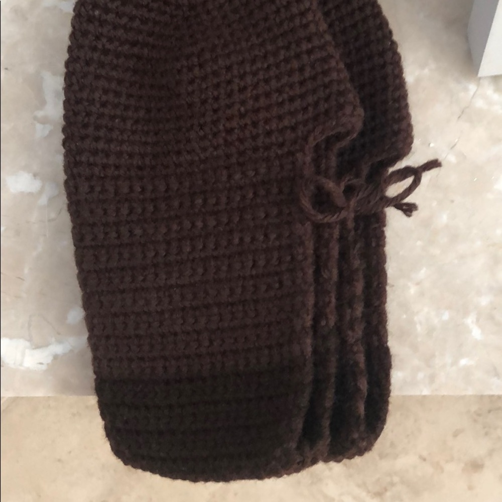 Hand made wool slippers - Picture 2 of 2